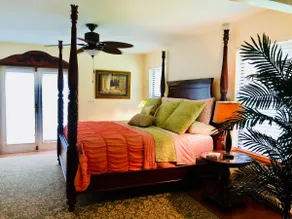 Crystal River Paradise with King Bed and Hot Tub - Image 4