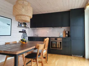 Cozy 58 sqm apartment with sauna & close to the hill - Image 3