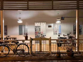 Pulau Ketam Tide Homestay Quiet detached painter's stilt house on the tide - Image 2