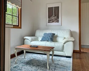 The Canyons Cottage - Image 2