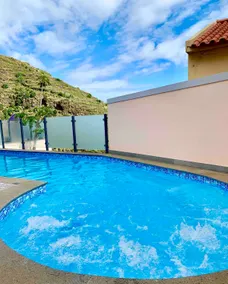 Geo Calheta with Swimming Pool and Jacuzzi - Image 5