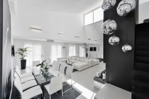 Amazing villa in D’en Bossa beach area - Image 3