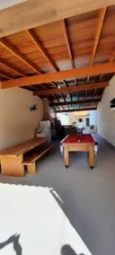 Cozy house with pool, pool table - Image 2