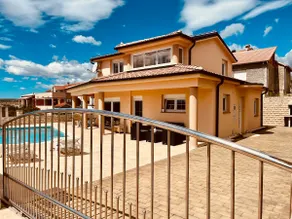 Cozy home in Maslenica with house sea view - Image 2