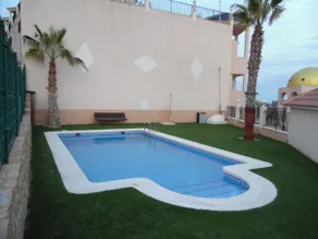 Air-conditioned apartment with garage and 2 swimming pools. - Image 5
