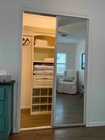 The Cottage on Bradley, McKinney Downtown retreat… - Image 4