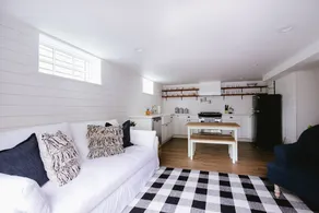 Henry's Hideaway-Cozy Farmhouse Styled Guest Suite - Image 5