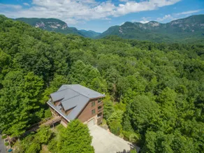 Tree Top Lodge - Log Cabin with Amazing Views - Image 5