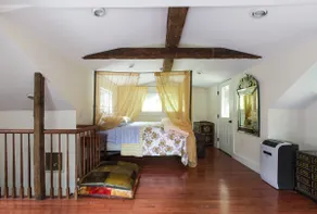 1822 Lewis Cottage - Sauna, Jacuzzi, Swimming Hole - Image 3