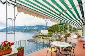 Luxury Villa Vittoria- Villa with garden, swimming pool and whirlpool overlooking the sea - Image 4