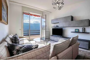 Apartment 'with Stunning Views' and Balcony - Image 3