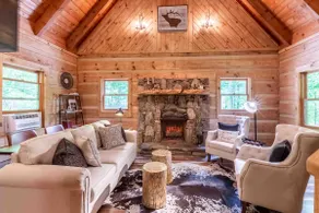 Cozy Cabin - Image 2