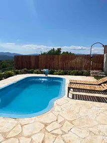 Wooden Villa with Pool and Jacuzzi - Image 3