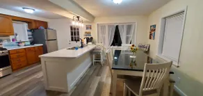 Tranquil Vibes 6 BED, 4 BR/ 2 BATH Great Location! - Image 5