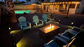 Fun in the sun/pool/great outdoor space/games/golf - Image 5