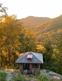 Cabin w/private Waterfalls-Views-Hot Tub-Fire Pit! - Image 3