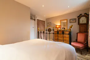 Lovely Lavender Cottage Tideswell, Buxton - Image 4