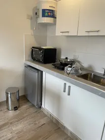 Beautiful brand new apartment in the heart of downtown. - Image 5