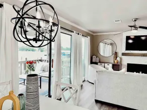 Waterfront Paradise 20 steps from back deck to pool and lake with free Wi-Fi - Image 5