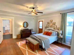 Classic craftsman centrally located close to downtown, VSU and SGMC - Image 4