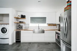 Mid Century Modern Condo in Energy Corridor - Image 5