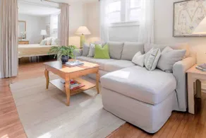 Sophisticated Charm at an unbeatable price! - Image 2