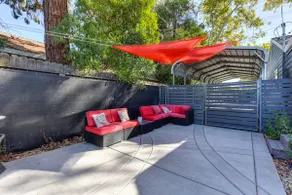 Charming Home, near beautiful park and tennis courts! - Image 4
