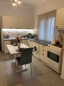 D & A house - Image 4