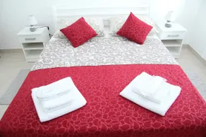 Apartment Ivy - Image 4