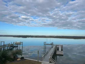 Private Dock & Beach | 4BR Soundfront | Sleeps 10 - Image 2