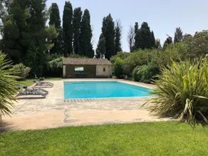 Superbe mas climatisé pour 14 personnes, piscine chauffée privée, coté Alpilles - Image 4