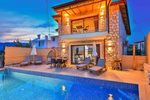 STONE VILLA WITH NATURE VIEWS - Image 2