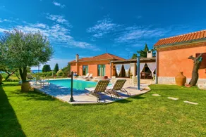 Isolated House, Huge Garden, fantastic Sea view - Image 3