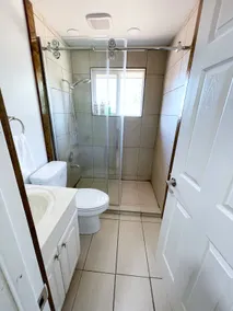 Comfortable Gonzaga unit close to downtown Spokane - Image 5