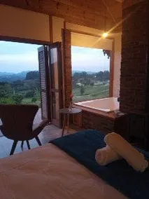 Olive Chalet - Image 3