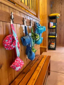 Beautiful Farmhouse Style Country Home with Indoor Pool! - Image 3