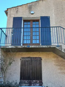 Entire accommodation, top of villa refurbished 65 m² - Image 3
