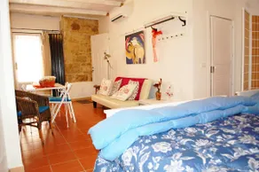 Large Suite max 4 people by Giardino dei Sospiri - Image 4