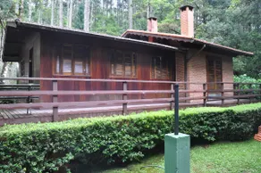 Cedrus Libani Chalet - Image 4