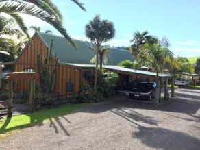 Papamoa Hills Cacti Guest House - Image 5