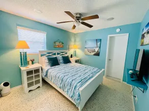 Ormond Oasis Retreat • Pool & Hot Tub - Image 2