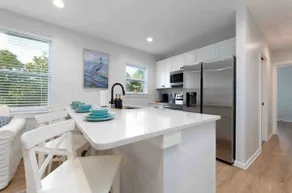 Quiet beach oasis, walk to the beach! - Image 3