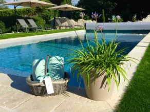 Le Four a Pain - Boutique Gite, Hot tub & Pool - Image 4