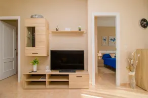 Apartment on San Julian - Image 3