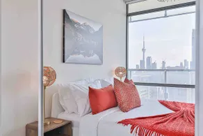 Boho HighRise, Heart of City 2Bed2Bath w Pool/Gym - Image 3
