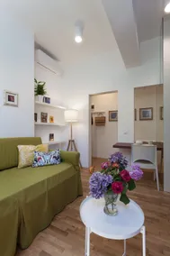 Gorgeous apartment in the perfect area - Image 2