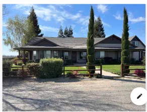 Adorable cottage on the Ranch with pool - Image 2