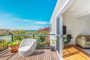Coastal charm - Image 3