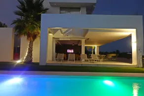 Superbe 4 chambres 3. 5 salles de bains villa avec piscine privée (chauffée) près de la plage - Image 4