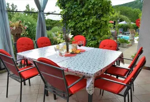 A lovely place in the mountains - Image 3